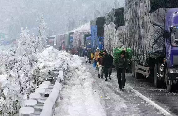 融化冰雪蒸汽发生器