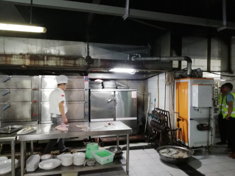 蒸汽螃蟹”蒸“健康，洁净蒸汽发生器蒸螃蟹味道更纯正更健康