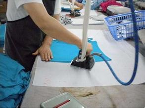【北京】诺贝思小型电加热蒸汽发生器让你的衣服更立体